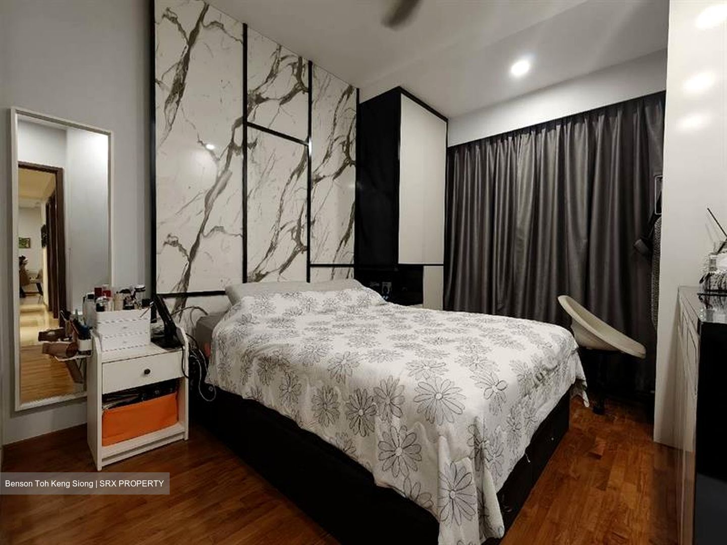 1 Canberra (D27), Condominium #599726971
